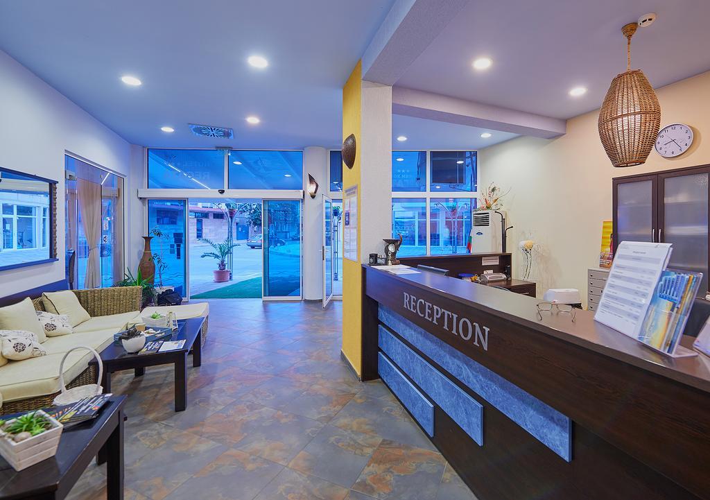 Family Hotel Regata Поморіє Екстер'єр фото